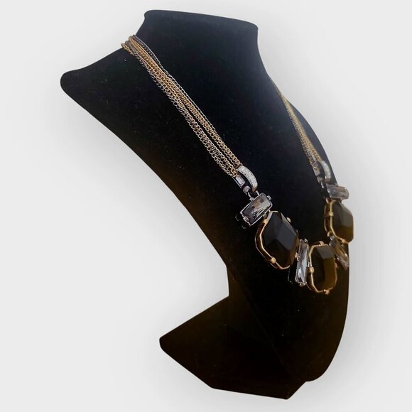 Kenneth Cole NY Back & Smokey Gray Fauceted Glass Triple Link Chain Necklace NWT - Picture 2 of 9